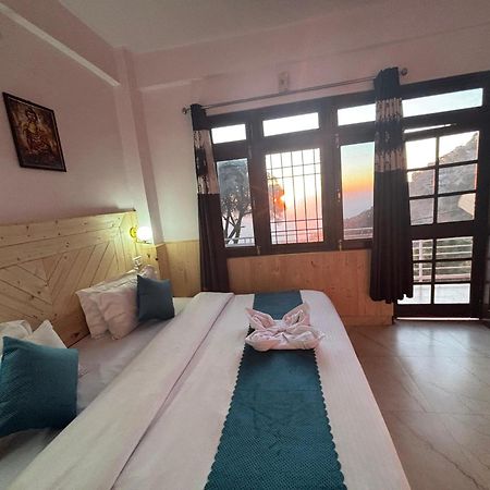 Humble Stay Villa Kasauli Esterno foto